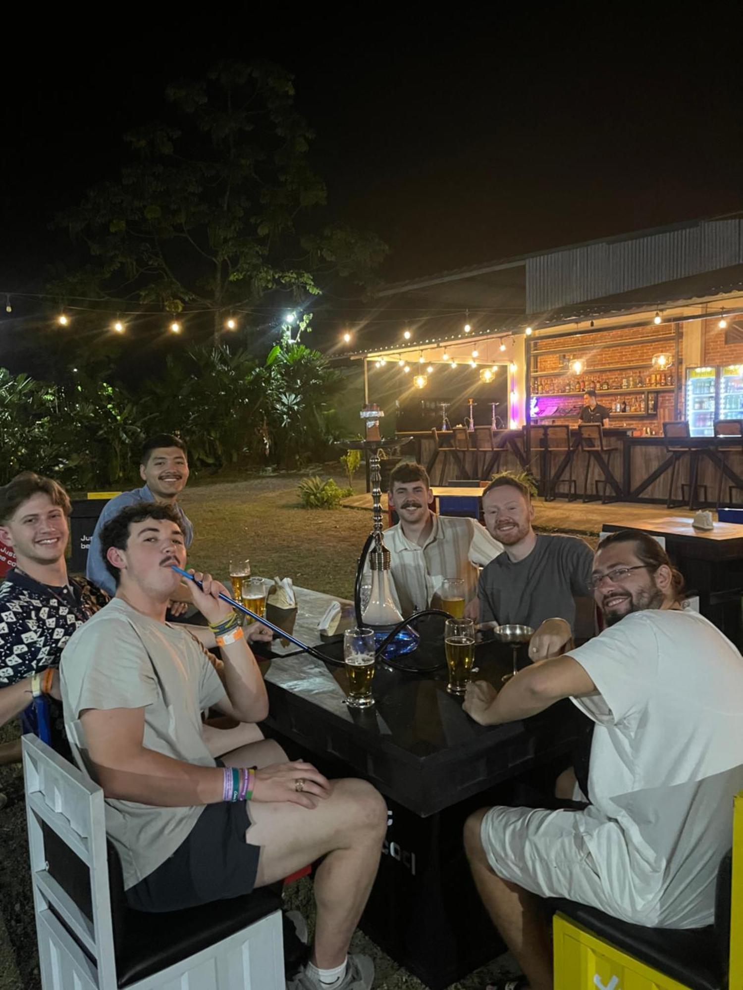 Asha Hostel ラ・フォルトゥナ エクステリア 写真
